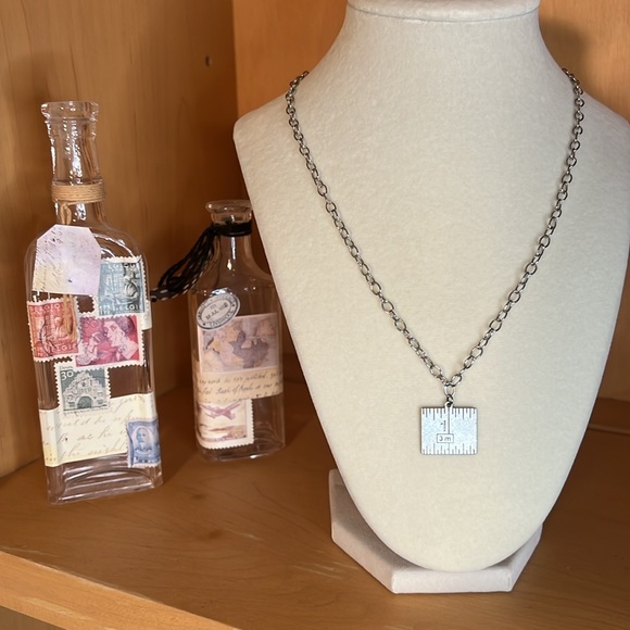 EUC 20” “ruler” silver tone necklace - Picture 1 of 5